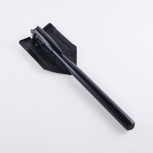 ENTRENCHING TOOL WITH PICK