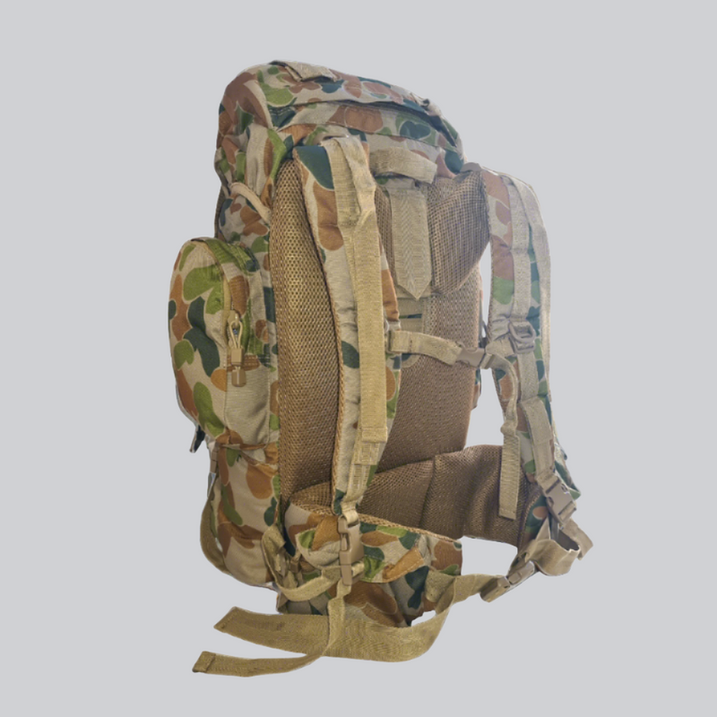 Load image into Gallery viewer, RUCKSACK 55L AUSCAM COMMANDO
