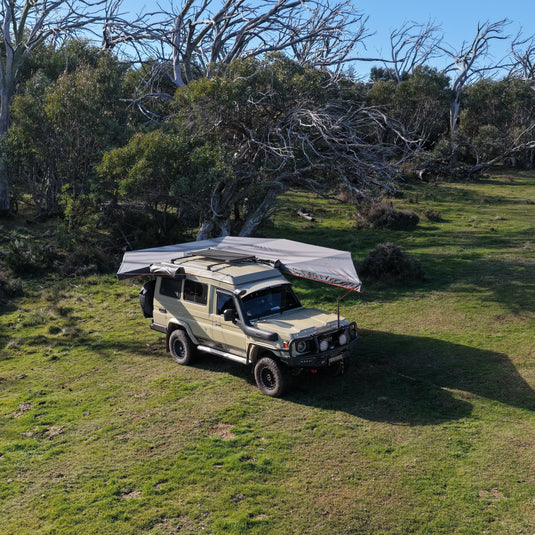 Bush Tracks 270 Freestanding XL Awning