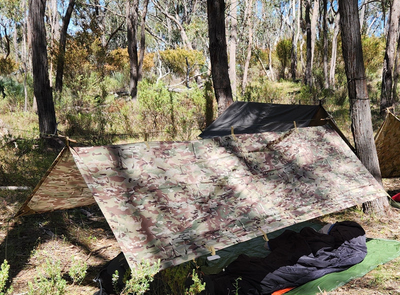 Load image into Gallery viewer, HUTCHIE MULTICAM NEW - Ultralight Tarp Shelter
